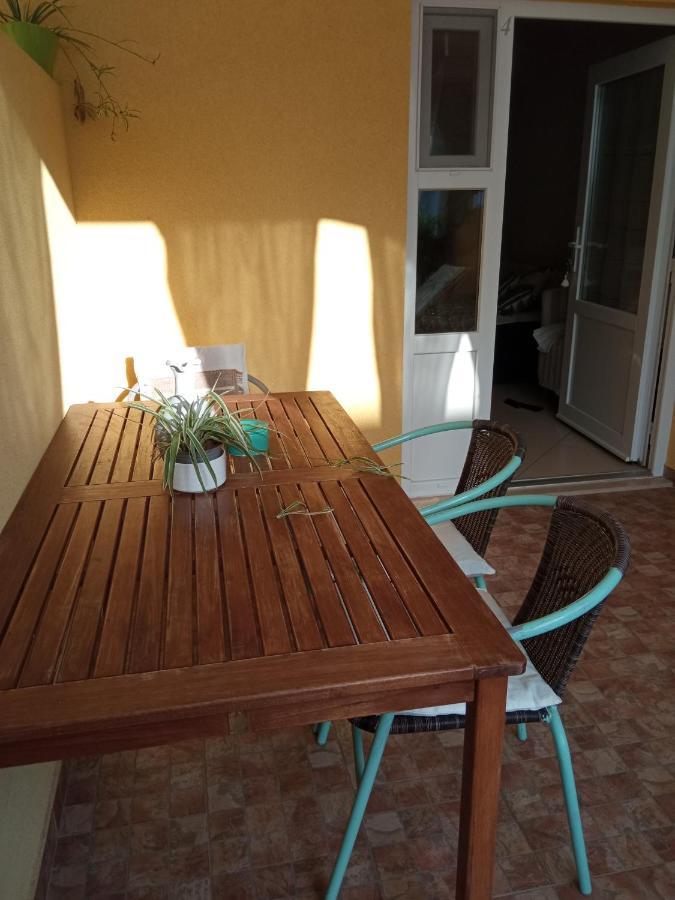 Apartments Tomic Vodice Exterior foto