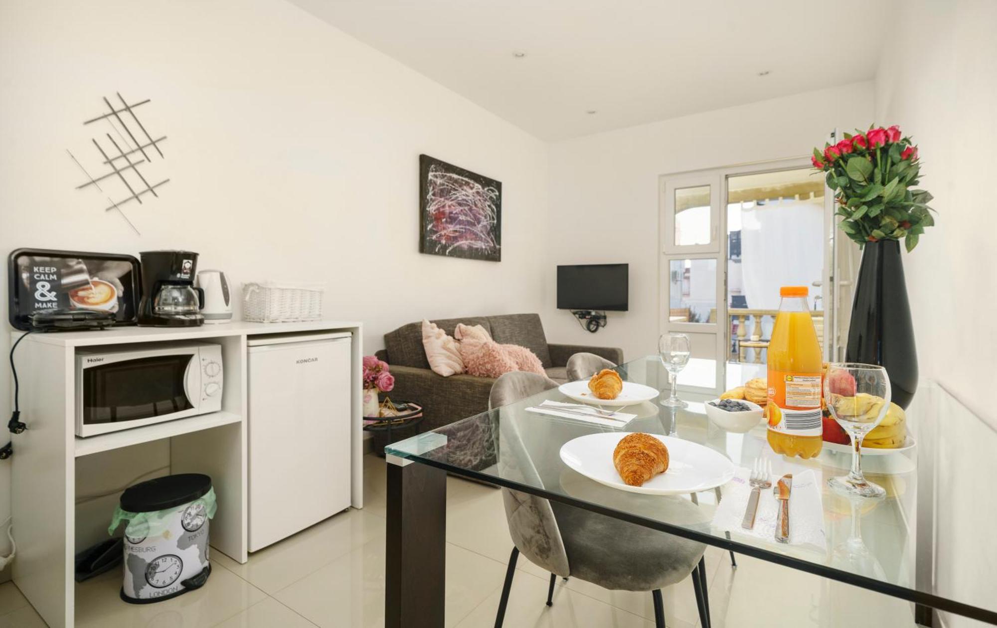 Apartments Tomic Vodice Exterior foto